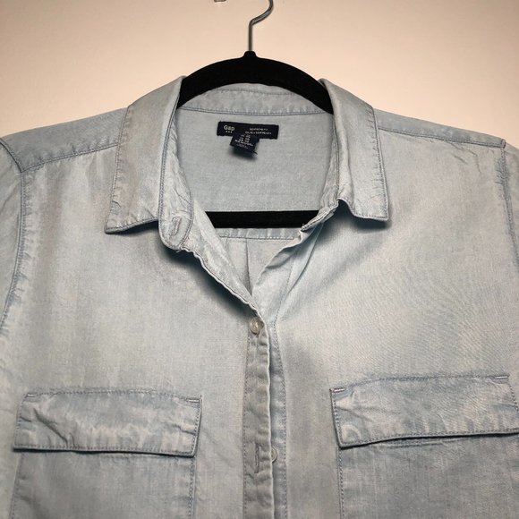 🌸50% OFF GAP Boyfriend fit Shirt - Picture 3 of 4